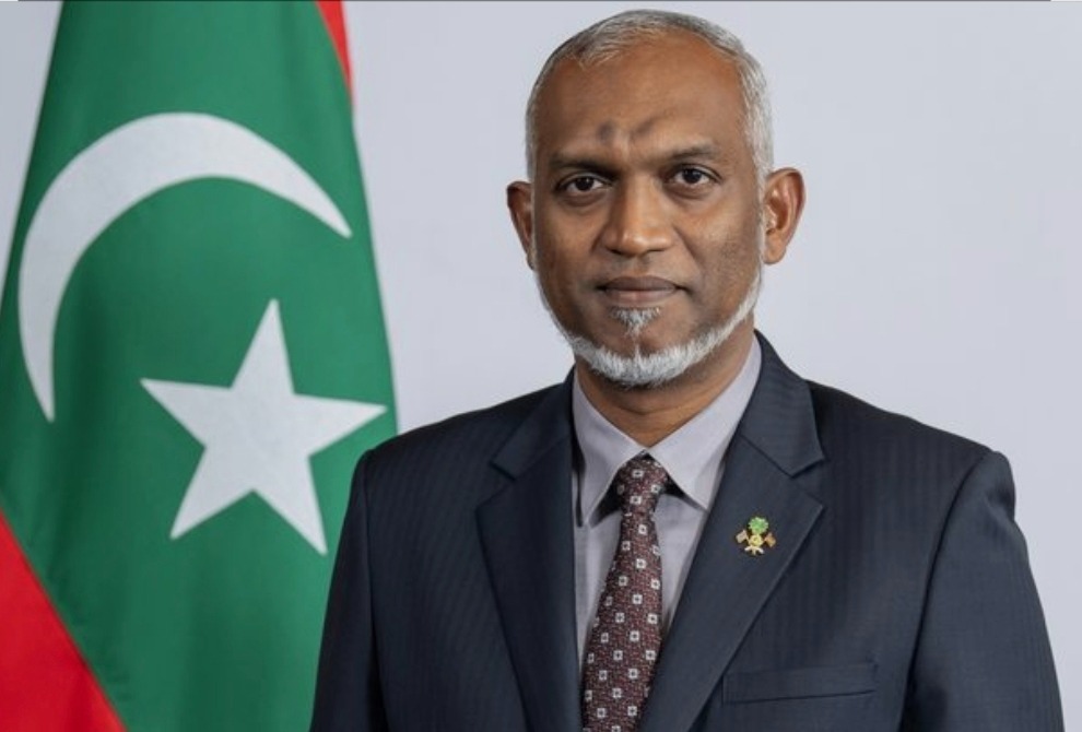 මාලදිවයින් ජනපති අද දිවයිනට