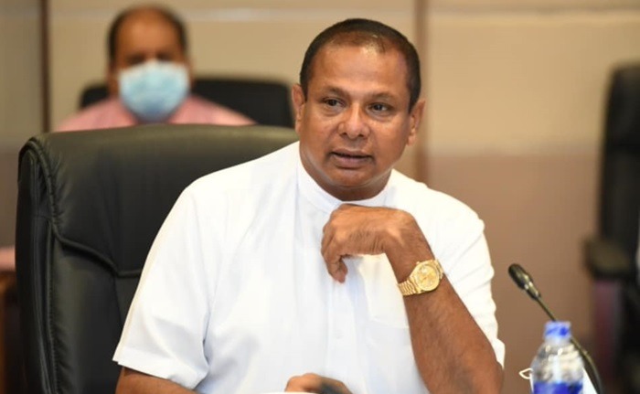 පියංකර අල්ලස් කොමිසමෙන් පිටව යයි